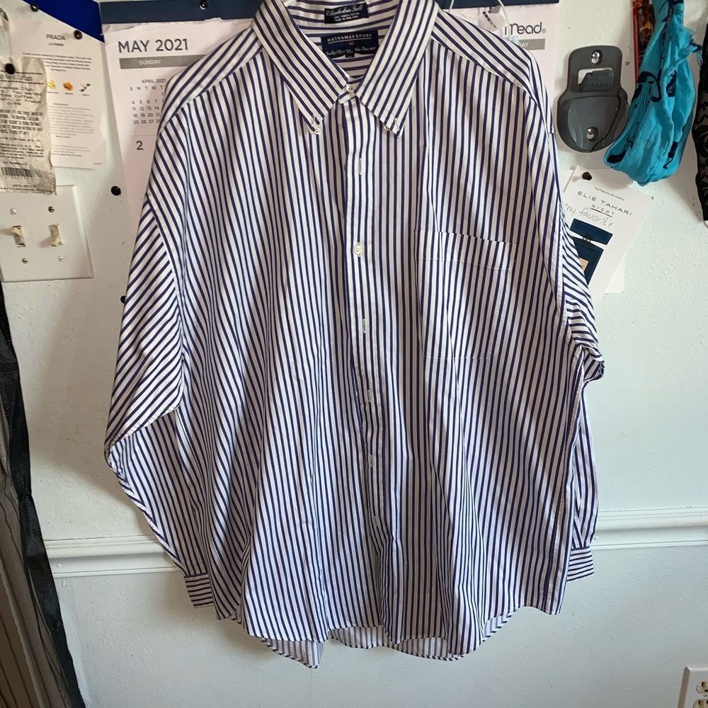 Hathaway Sport XL men’s dress shirt